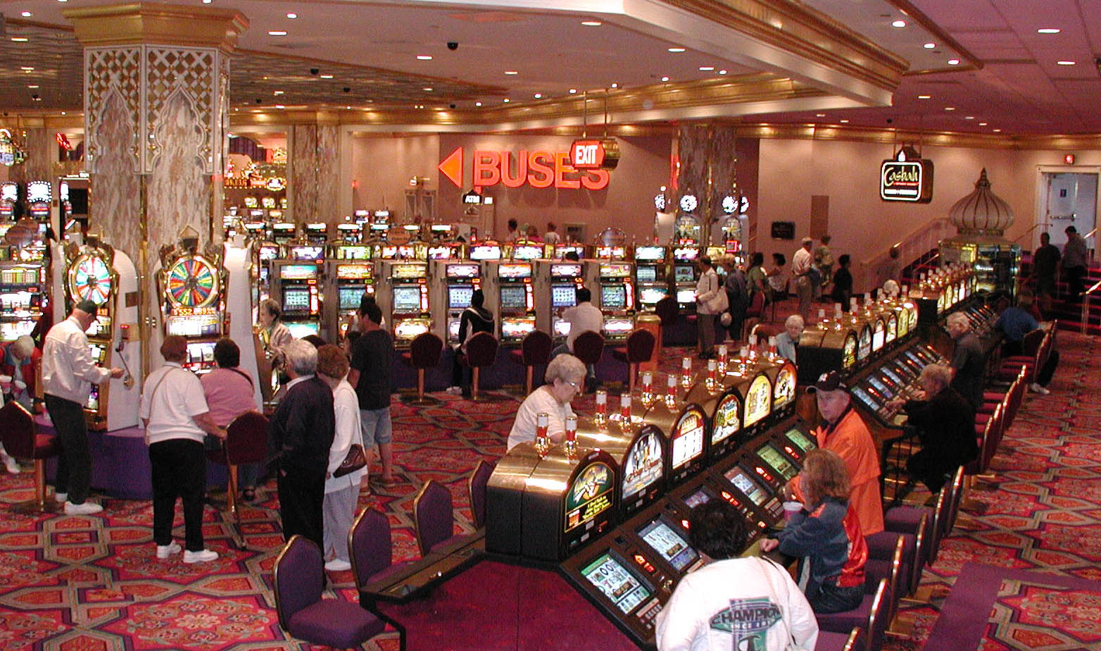 Casino slot machine winnings like stock market returns?