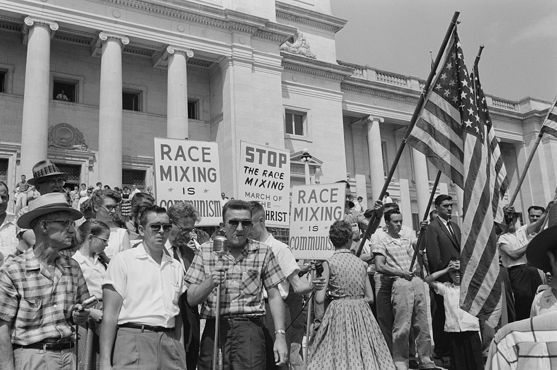 White parents resisting integration in the schools of Little Rock, Alabama on August 20, 1959.